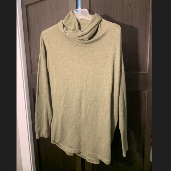 The North Face green cowl neck sweater - Picture 1 of 7